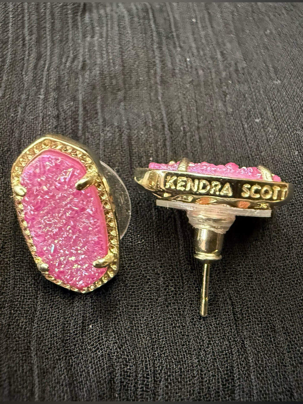 NWT Kendra Scott Ellie Fuchsia/ Hot Pink Drusy Oval Stud Earrings!